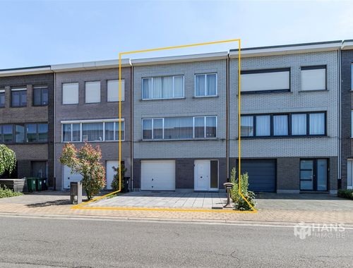                                         Woning te koop in Hoevenen, € 369.900
