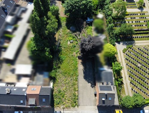                                         Terrain à bâtir à vendre à Beringen, € 220.000
