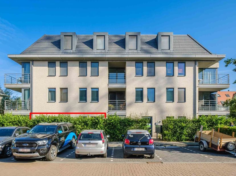 Appartement te koop in Rector De Somerstraat 5 bus 2,
                    2845 Niel