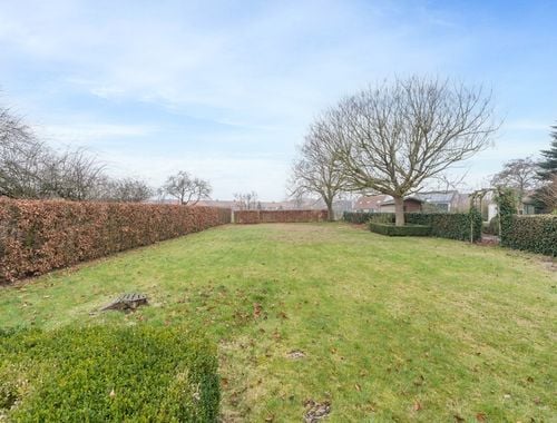                                         Bouwgrond te koop in Roeselare, € 320.000

