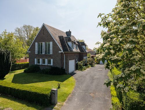                                         Maison à vendre à Sint-Denijs-Westrem, € 790.000
