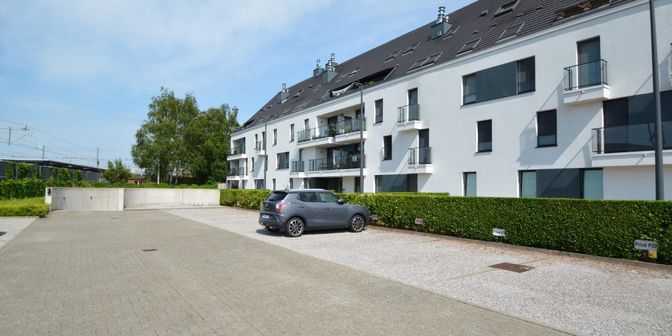 Garage à louer à Sint-Jorisstraat 4, 8730 Beernem