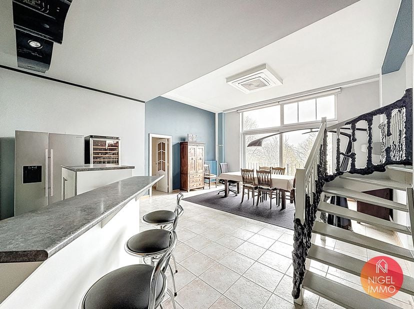 ✨ LOFT D’EXCEPTION/APPARTEMENT DE RECEPTION AU THIER D’OUPEYE<br />
Vous rêvez d’un bien hors normes, avec des volumes introuvables sur le marché