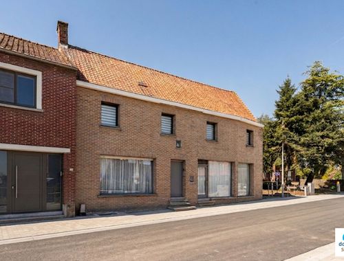                                         Maison à vendre à Izegem, € 385.000
