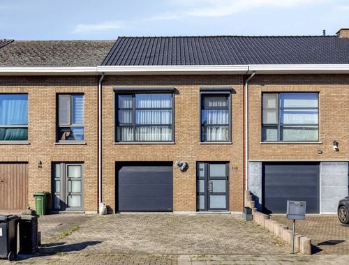                                         Woning te koop in Stabroek, € 389.000
