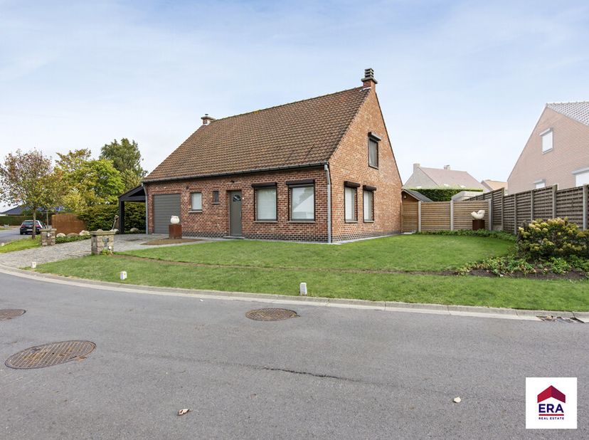 Maison à louer
                    à 8780 Oostrozebeke