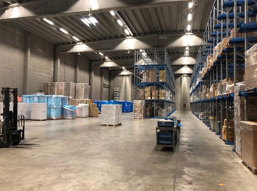Bien professionnel à louer
                    à 2800 Mechelen