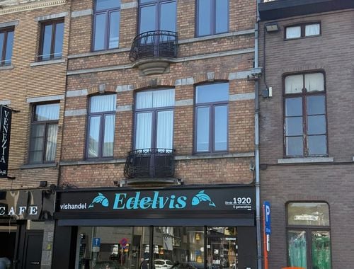                                        Handelszaak te huur in Aalst, € 1.800
