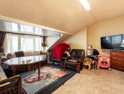                                         Duplex à vendre à Forest, € 220.000
