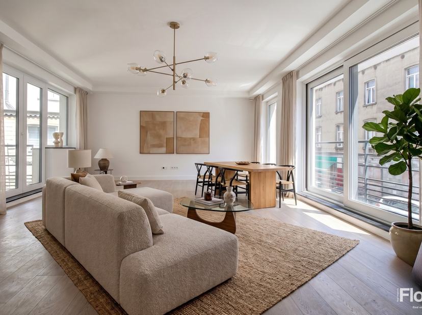 Appartement te koop in Rue Quinaux 58-60,
                    1030 Schaarbeek
