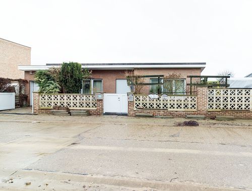                                         Maison à vendre à Diets-Heur, € 210.000
