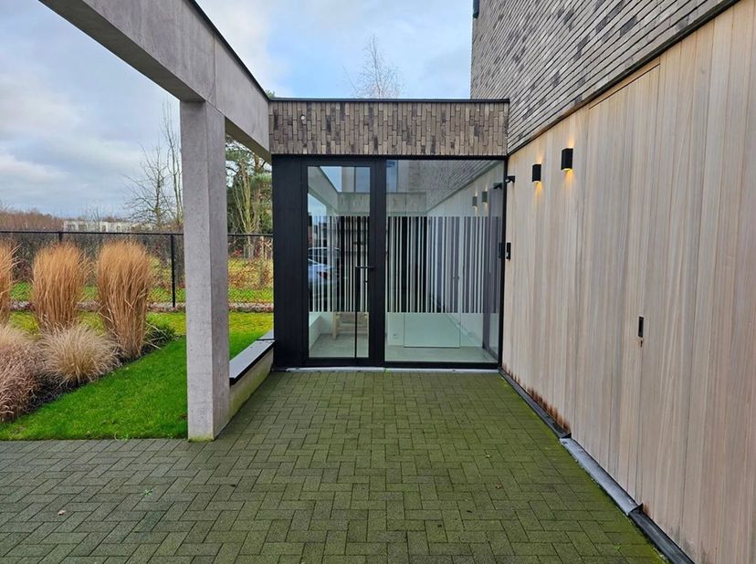 - Recente nieuwbouw woning in Godskespark, in het kleine maar gezellige Godsheide.<br />
=&amp;gt; Voor contact en info, contacteer rechtstreeks:  Daniël.