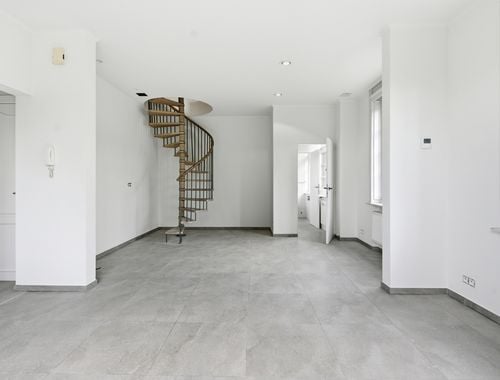                                         Appartement te huur in Kortrijk, € 725
