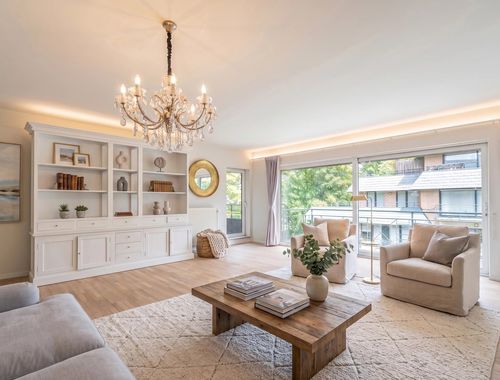                                         Appartement te koop in Ukkel, € 575.000
