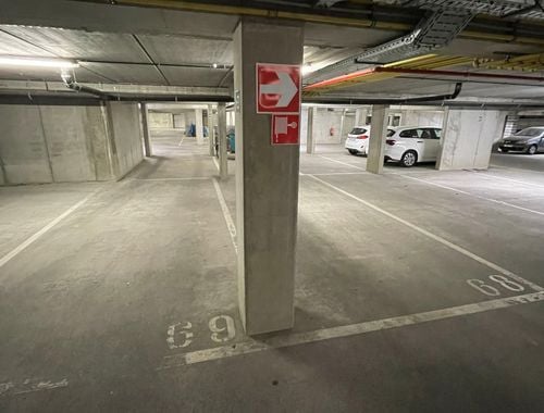                                         Garagebox te huur in Moeskroen, € 75
