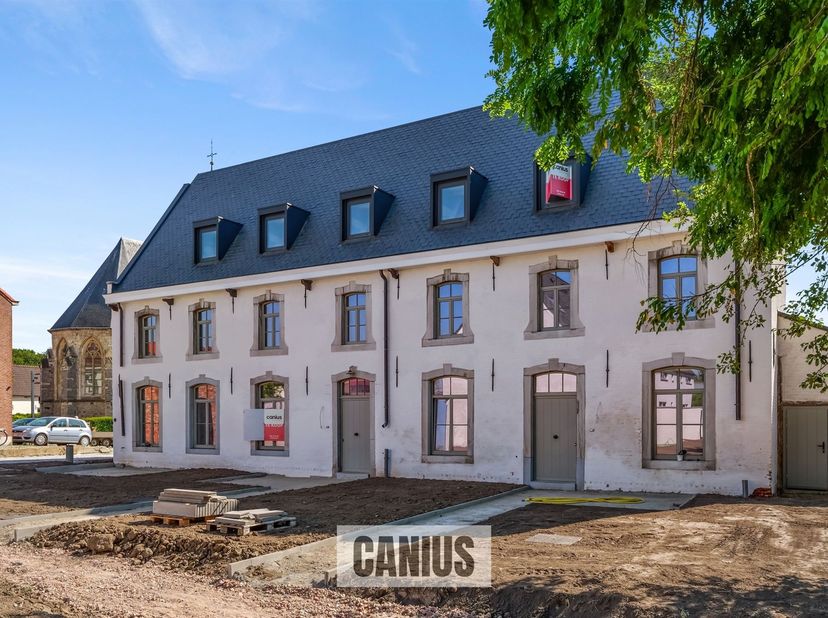 Rust &amp; natuur nabij het stadscentrum<br />
Aan de stadsrand van Sint-Truiden treffen wij op het pittoreske Begijnhof de site ’T Godshuis aan. Het bet