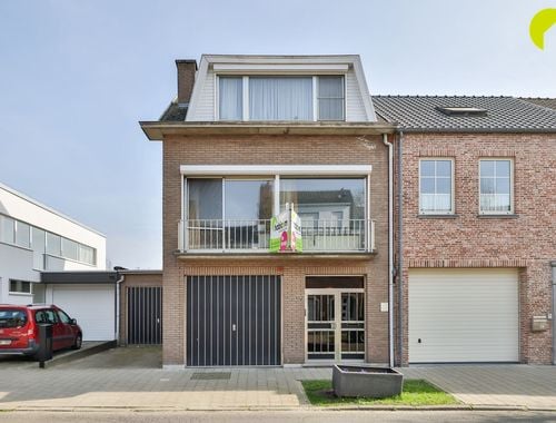                                         Maison à vendre à Hemiksem, € 299.000
