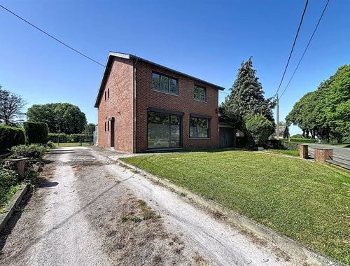                                         Maison à vendre à Couvin, € 199.000
