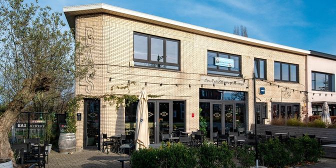 Bedrijfsvastgoed te huur in Liersesteenweg 187, 2640 Mortsel