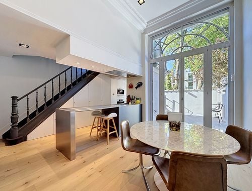                                        Duplex te koop in Elsene, € 1.180.000
