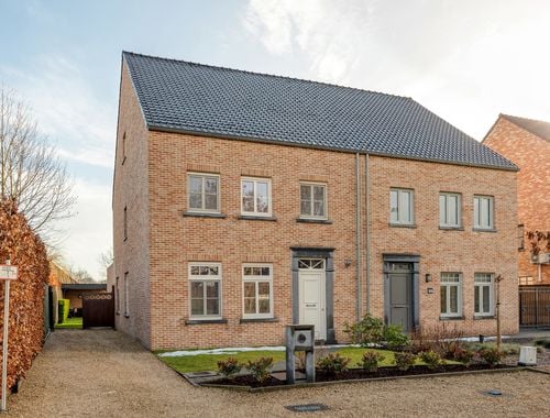                                         Woning te koop in Lommel, € 529.000
