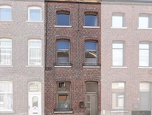                                         Maison à vendre à Binche, € 145.000
