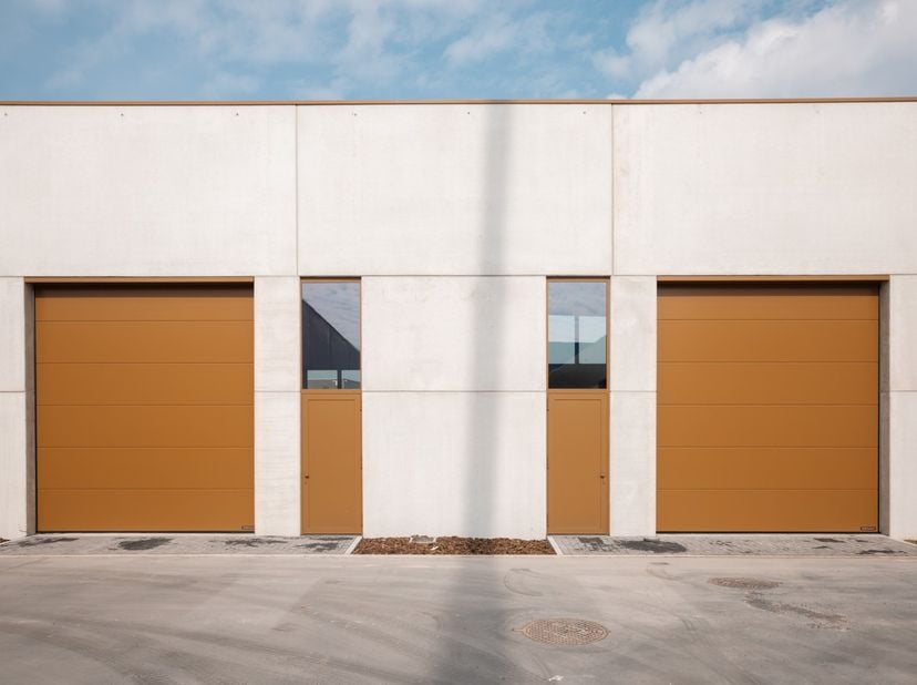 Bien professionnel à vendre
                    à 8800 Roeselare