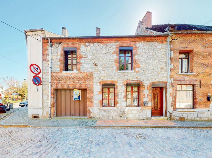 Huis te koop in Rue de la Déportation 32,
                    6500 Beaumont
