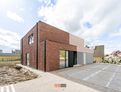                                         Woning te koop in Wingene, € 449.500

