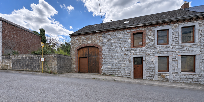 Huis te koop in 5570 Winenne