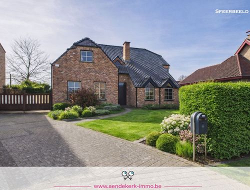                                         Maison à vendre à Maaseik, € 595.000
