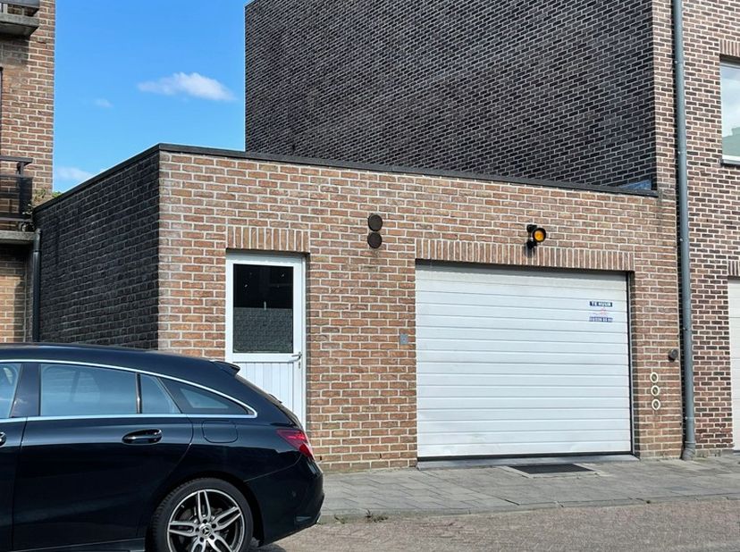 Garage à louer
                    à 2140 Borgerhout