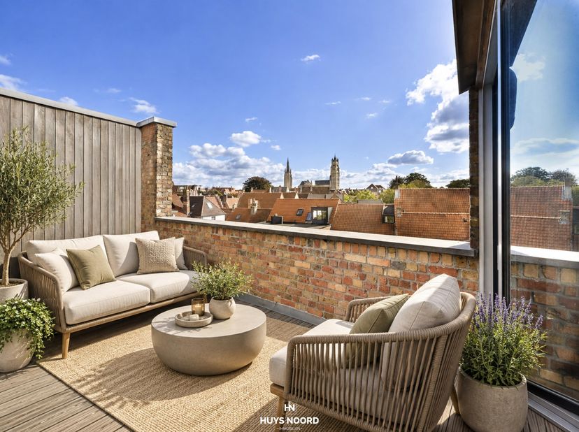 Appartement te koop in Kleine Kuipersstraat 4 bus 2,
                    8000 Brugge