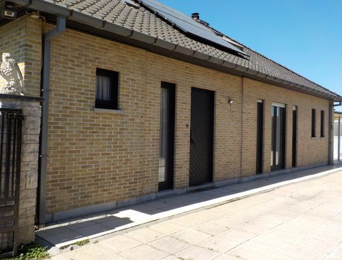                                         Bungalow à vendre à Zingem, € 400.000
