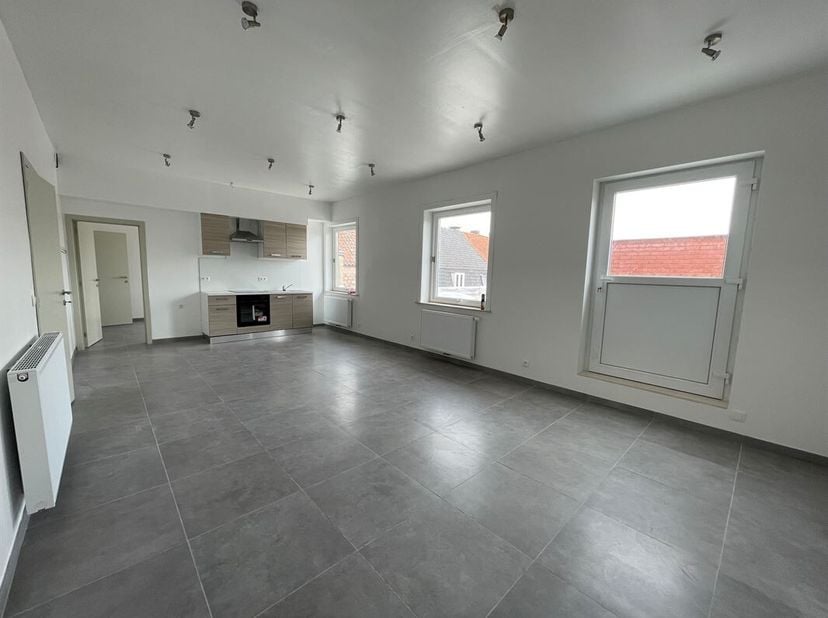 APPARTEMENT MODERNE À COURTRAI - CONFORT CONTEMPORAIN AVEC VUE SUR LA VERDURE<br />
Cet appartement attrayant à Courtrai vous offre le point de départ