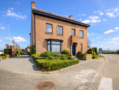                                         Woning te koop in Merelbeke, € 460.000
