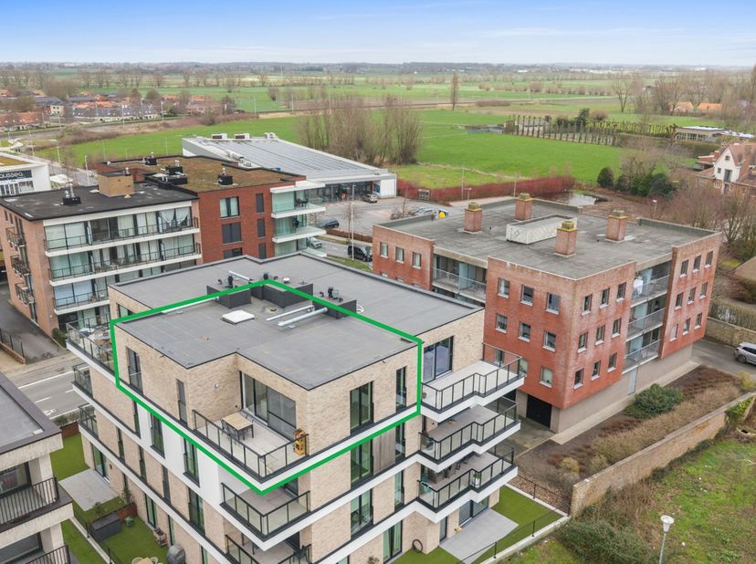 Ontdek dit instapklare en energiezuinige appartement gelegen te Diksmuide. Dit recent gebouwde appartement (2023) combineert hedendaags wooncomfort me