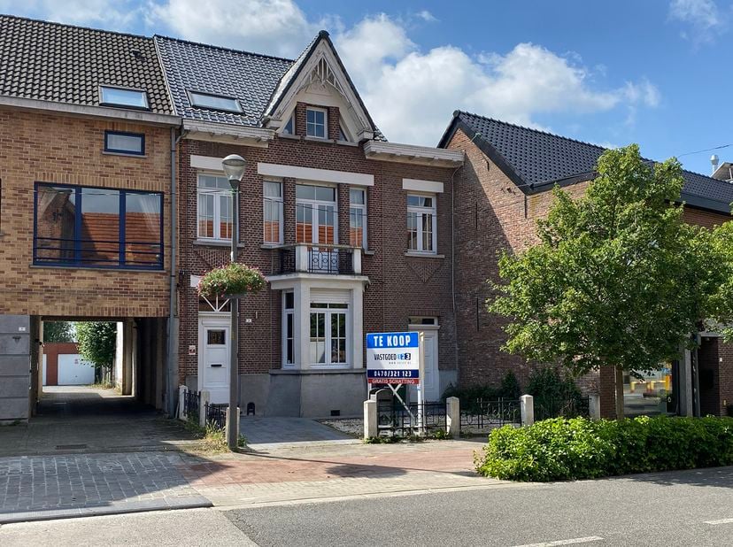 Maison à vendre
                    à 2840 Reet