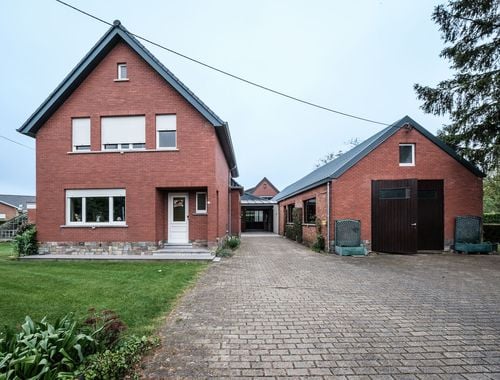                                         Woning te koop in Rillaar, € 450.000
