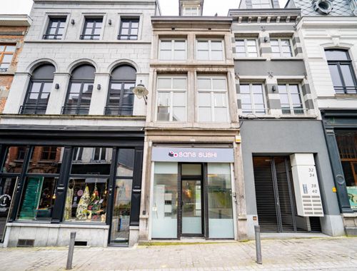                                         Bâtiment commercial à vendre à Mons, € 225.000
