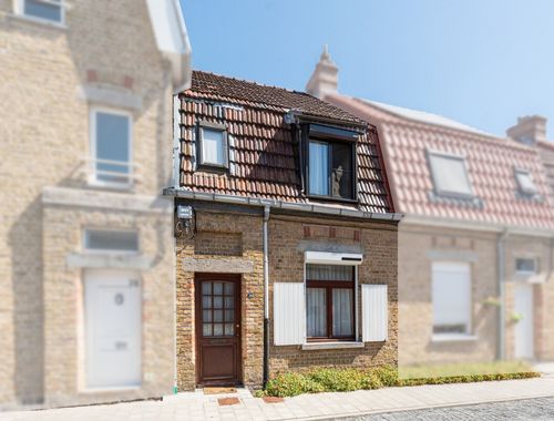                                         Maison à vendre à Eeklo, € 180.000
