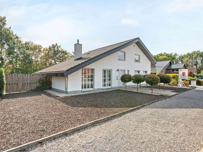 Huis te koop in Kampstraat 5,
                    3600 Genk