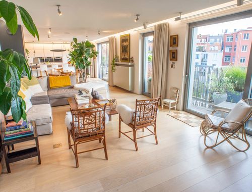                                         Penthouse à vendre à Etterbeek, € 1.190.000
