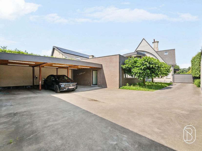 Bedrijfsvastgoed te koop in Wortegemseweg 82,
                    8790 Waregem