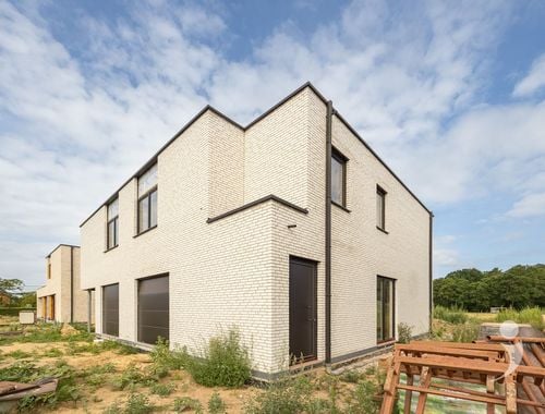                                         Maison à vendre à Begijnendijk, € 429.500
