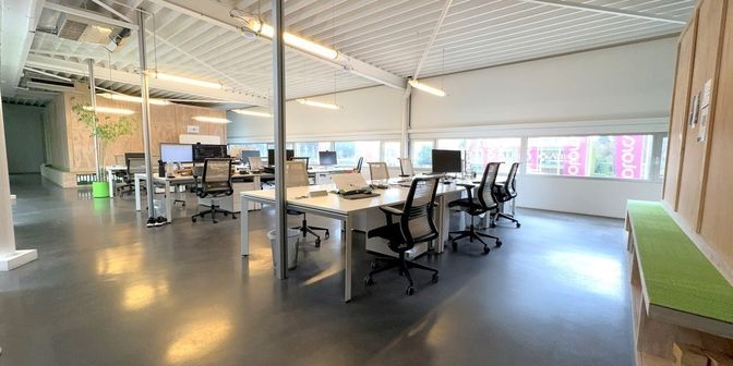 Bedrijfsvastgoed te huur in Kortrijksesteenweg 1108 - a, 9051 Sint-Denijs-Westrem