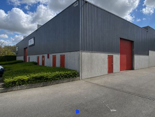                                         Entrepôt sans bureau à vendre à Dadizele, € 245.000
