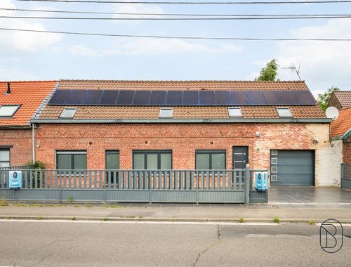                                        Woning te koop in Estaimpuis, € 385.000
