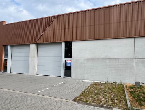                                        Bedrijfsgebouw te huur in Hasselt, € 1.365
