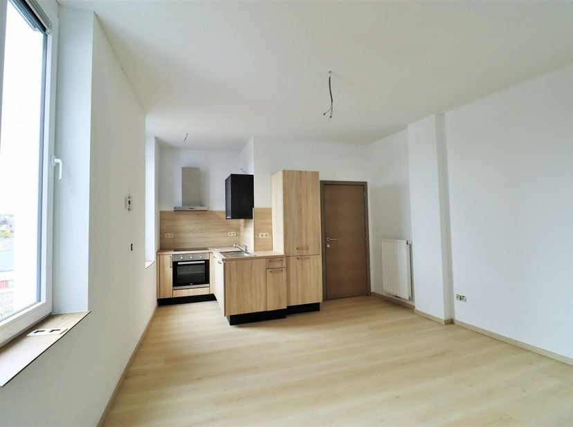 Appartement te huur in ,
                    5620 Florennes
